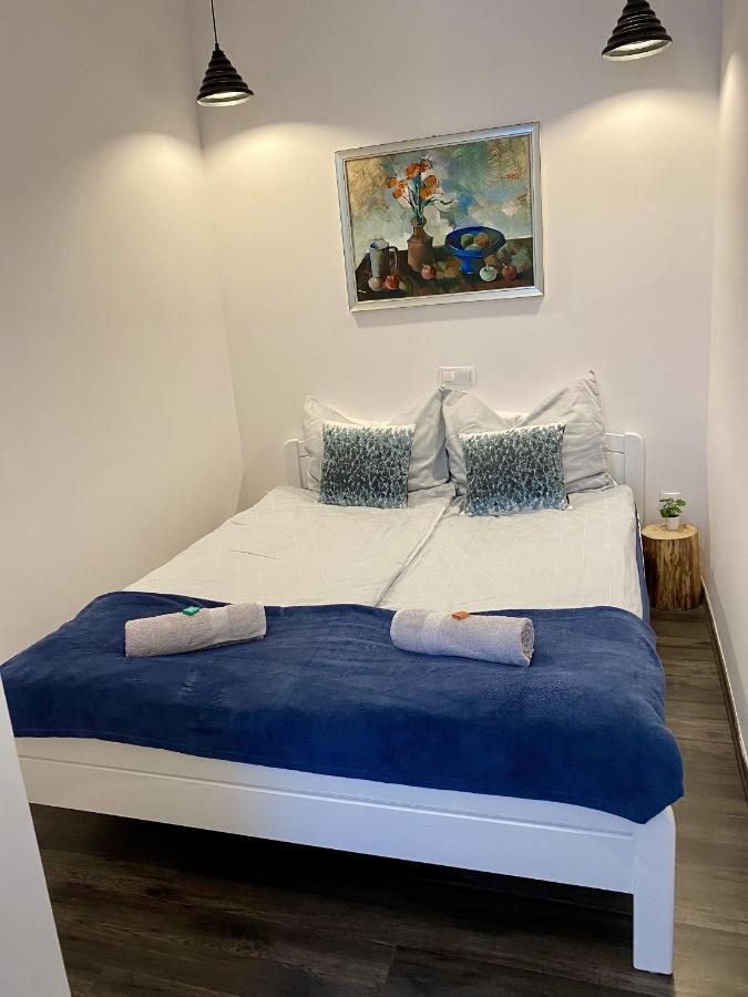 Art Apartment Szeged Exteriör bild